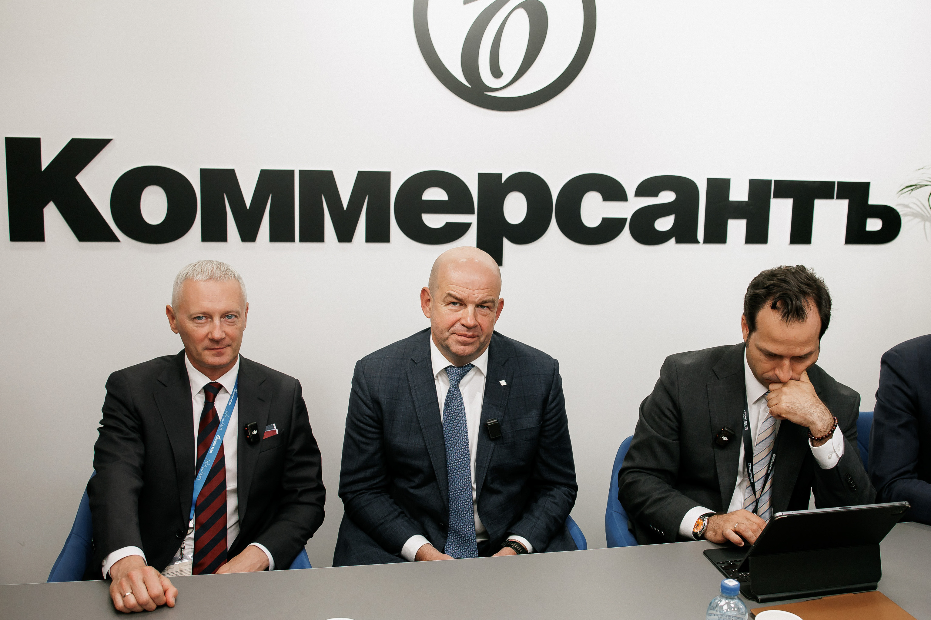1. Без подписи
